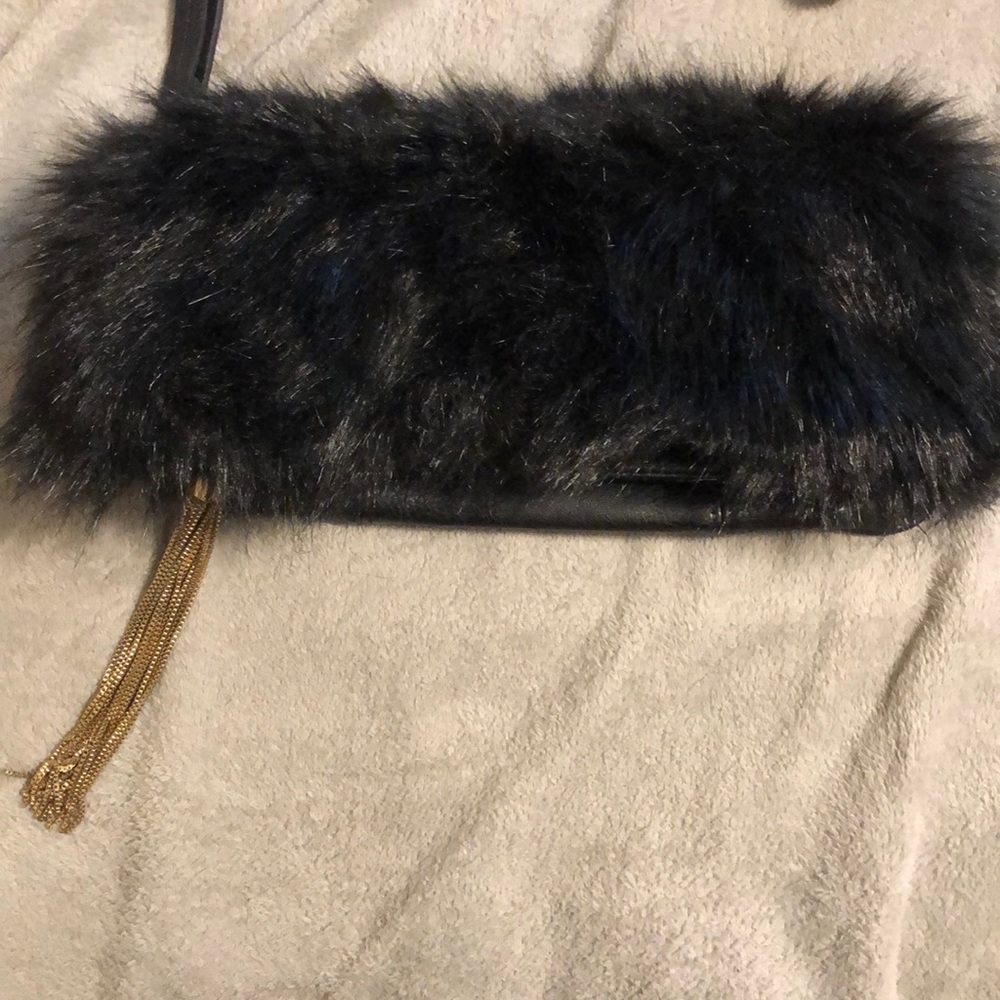 Fur clutch